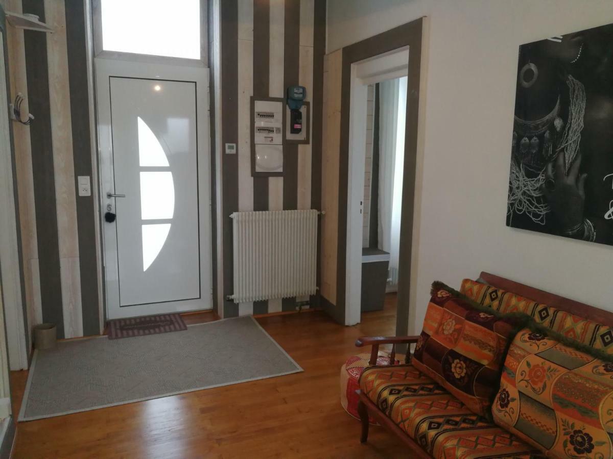Comme Chez Vous Apartment Ruelle-sur-Touvre Luaran gambar